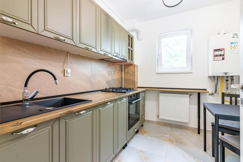 Apartament cu 2 camere semidecomandat, mobilat în Vest