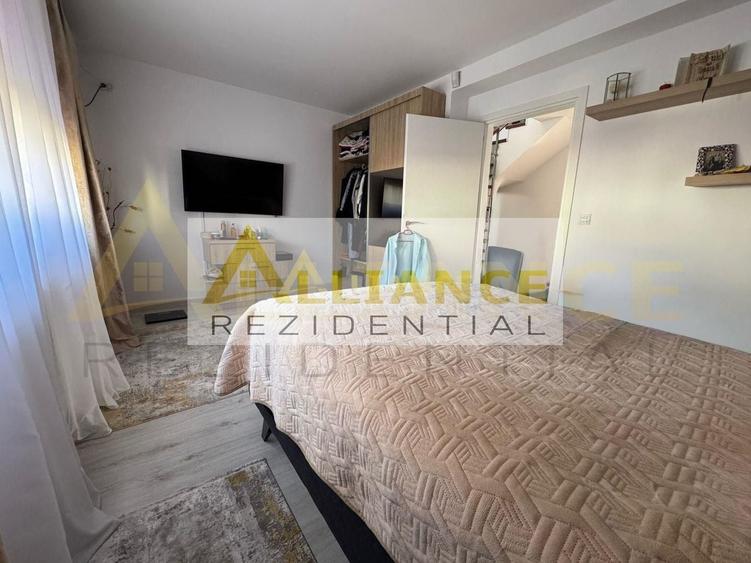 Duplex cu 4 camere cu Canalizare în Central