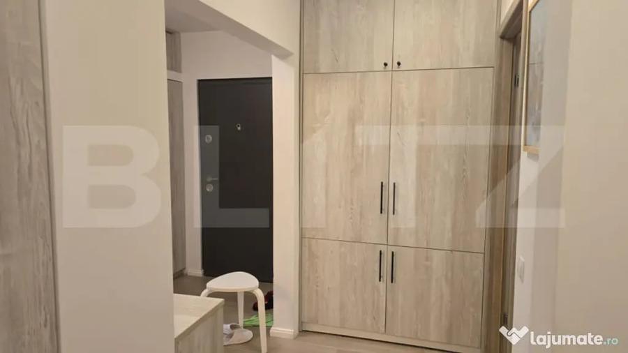 Apartament cu 3 camere decomandat în Micro 16