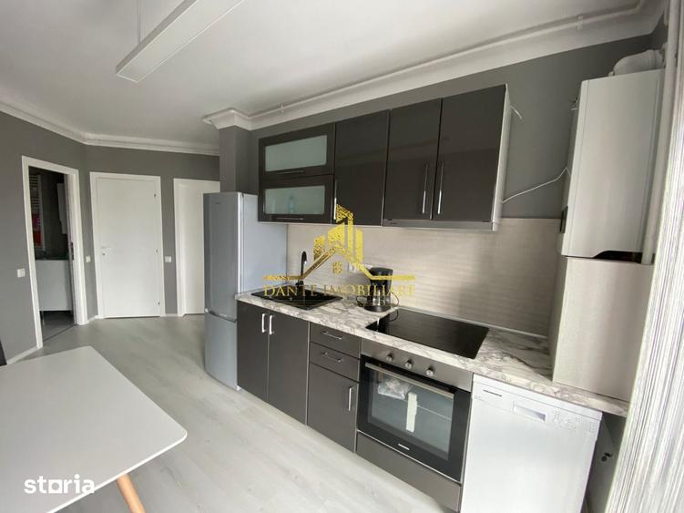 Apartament cu 3 camere semidecomandat în Bulgaria