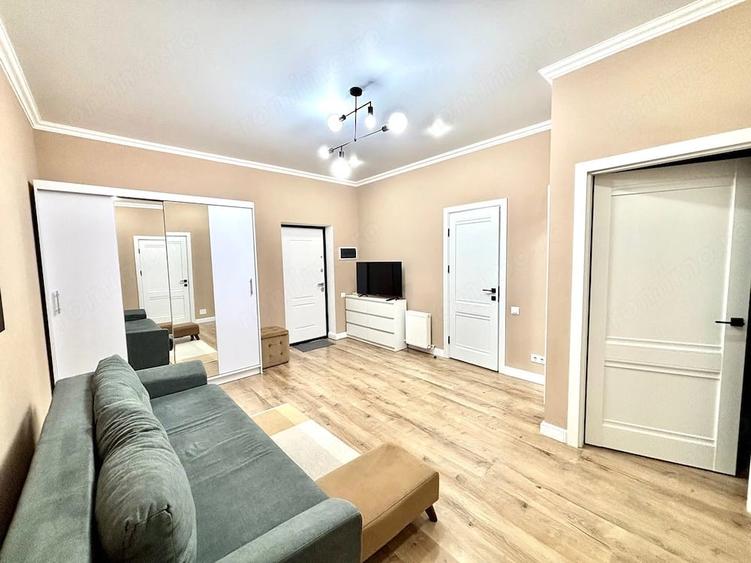 Apartament cu 2 camere decomandat în 1 Decembrie 1918