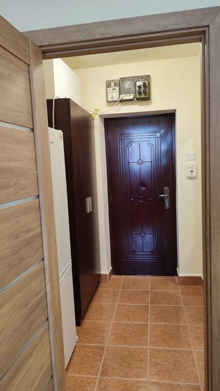 Garsonieră decomandată în Cantemir