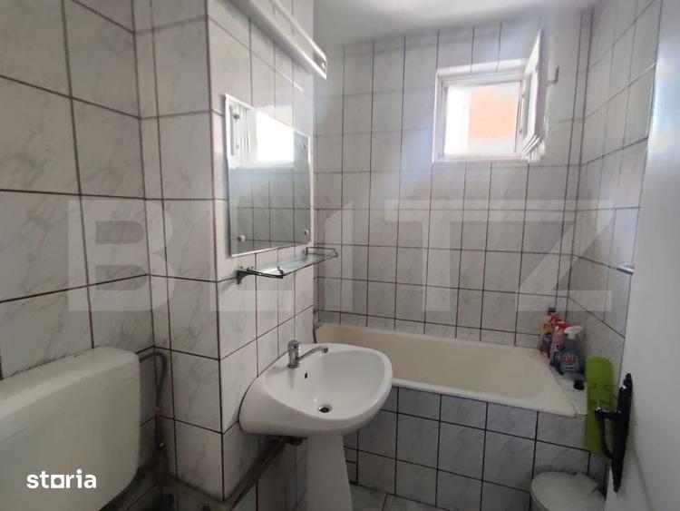 Apartament cu 3 camere, 63 mp - zona Dacia, Oradea - 6