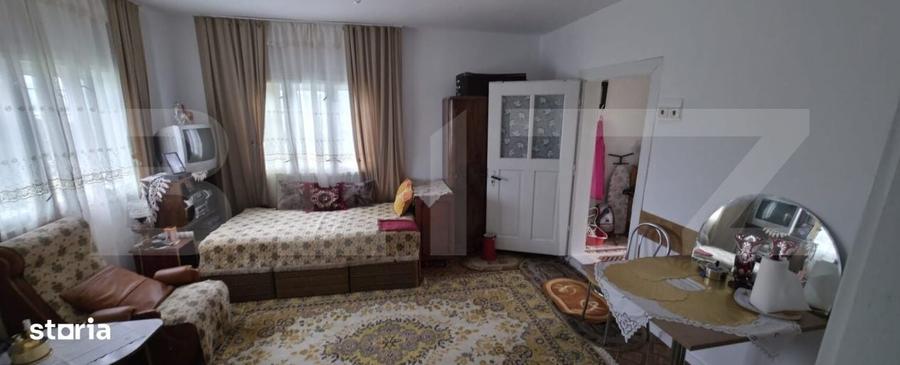 Teren de 1500 mp, în Măguri