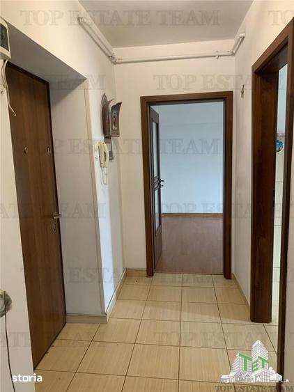 Apartament cu 2 camere decomandat în Tomis II