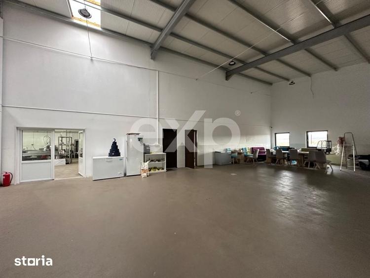 Spațiu comercial, de 717 mp, în Solovăstru