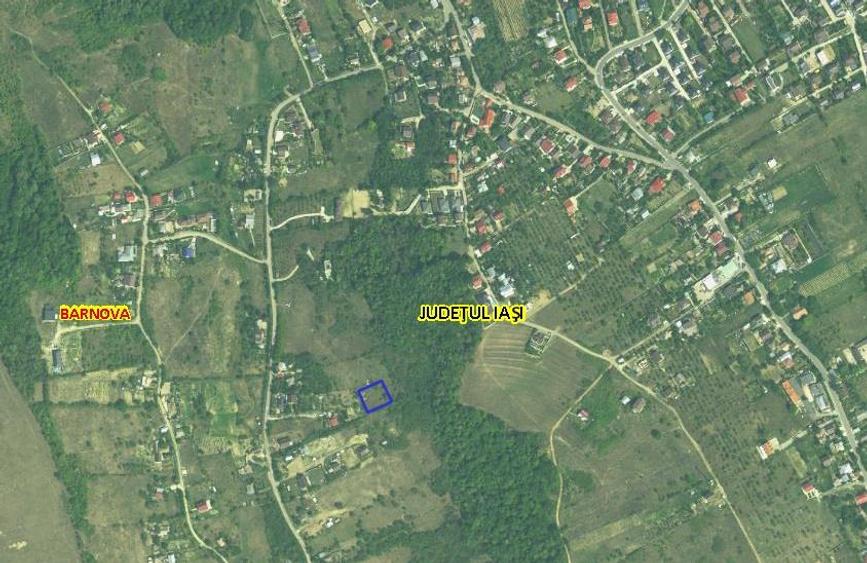 Teren Construcții intravilan de 1000 mp, în Cercu