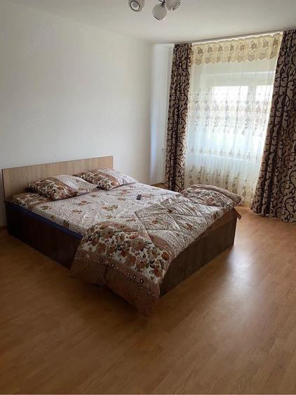 Apartament cu 2 camere decomandat în Traian