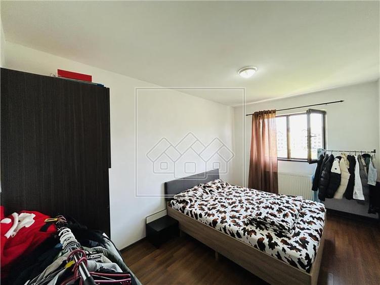 Apartament cu 2 camere decomandat în Șelimbăr