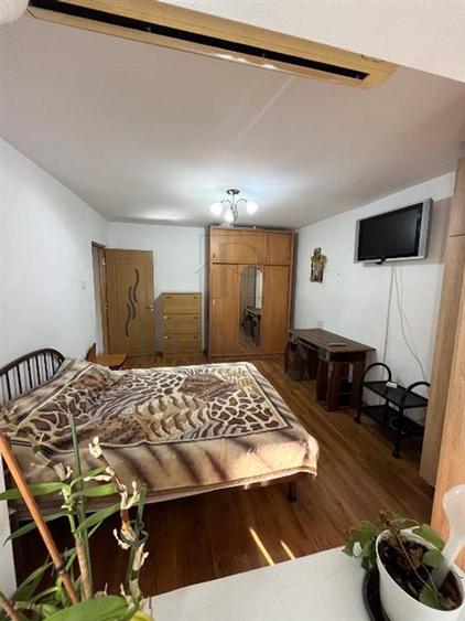 SAGULUI - APARTAMENT 1 CAMERA - mobilat, utilat, etaj intermediar - 2