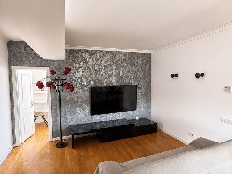 Apartament cu 3 camere decomandat, mobilat în Herăstrău