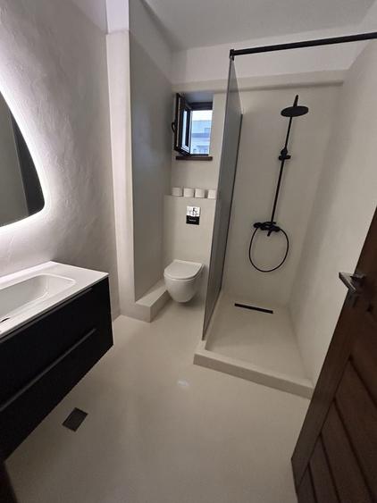 Apartament cu 2 camere decomandat în Băneasa