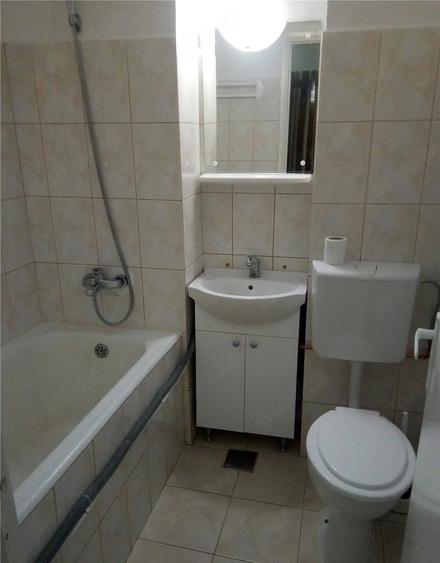 Garsoniera confort 1 zona Circumvalatiunii pozitie excelenta etaj 4 din 10 - 2