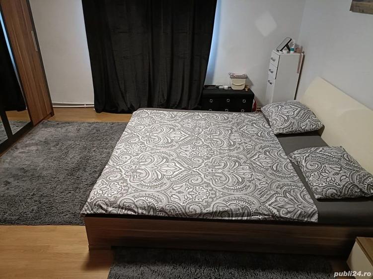 Casă cu Teren 1100 Mp în Izvin