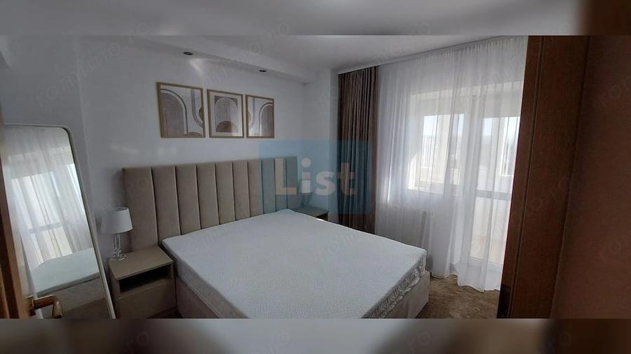 Apartament cu 3 camere în Calea Moldovei