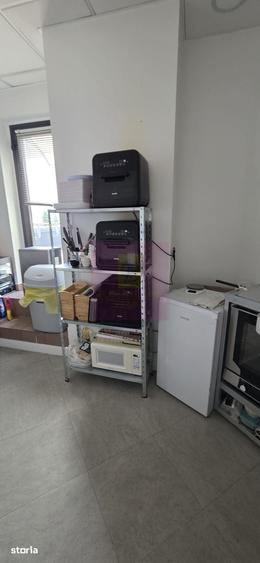 Spațiu comercial, de 250 mp, în Central