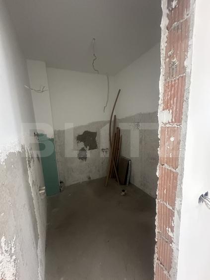 Apartament cu 2 camere semidecomandat în Aurel Vlaicu