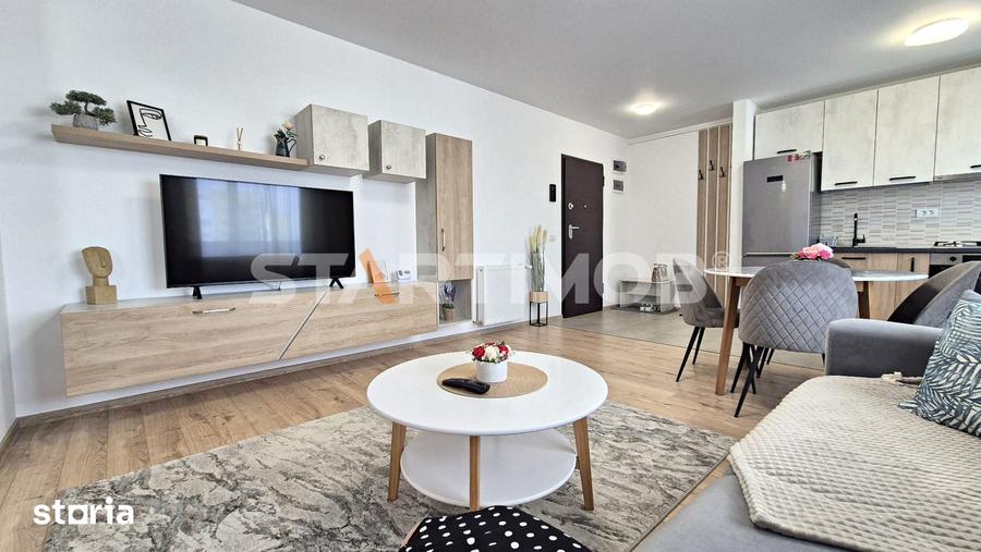 Apartament cu 2 camere semidecomandat în Tractorul