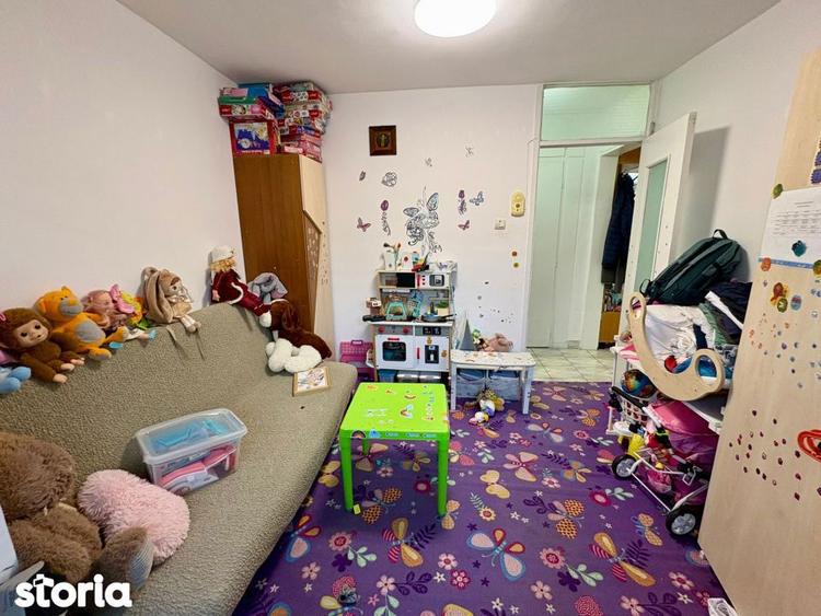 Apartament cu 4 camere decomandat, mobilat în Mărăști
