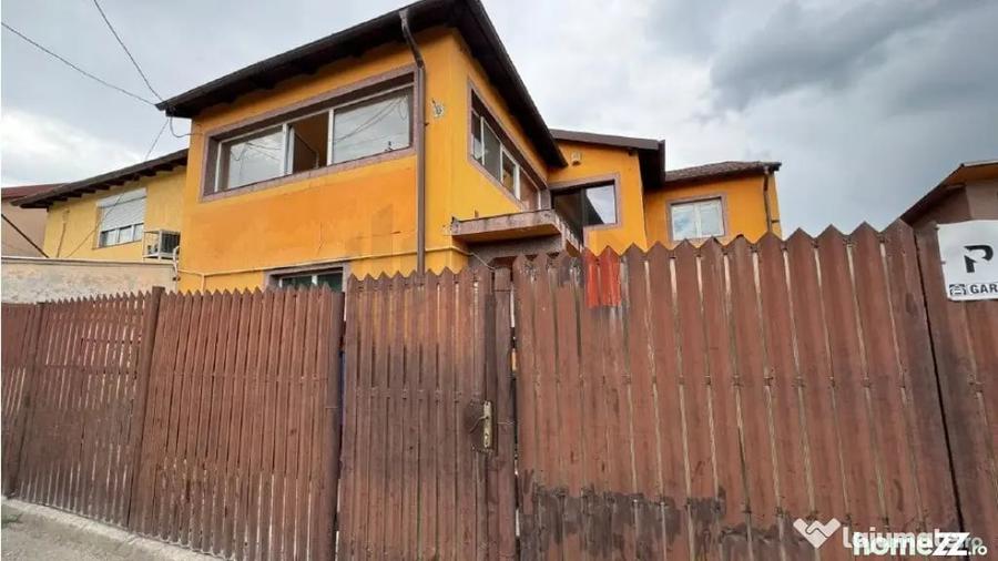 Casă cu 4 camere cu Teren 157 Mp în Sud