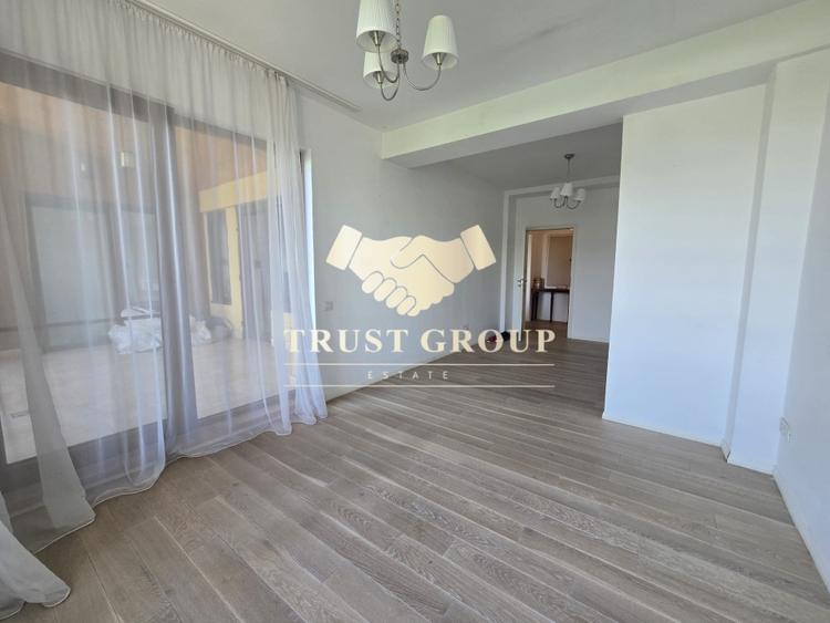 Apartament cu 4 camere decomandat în Floreasca