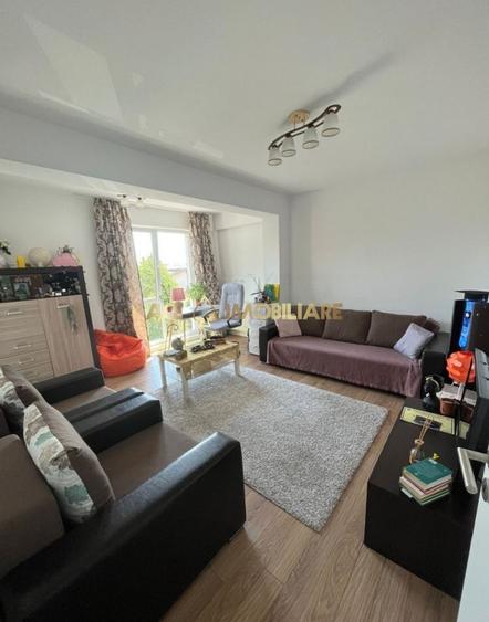 Apartament cu 2 camere decomandat, mobilat în Prelungirea Ghencea
