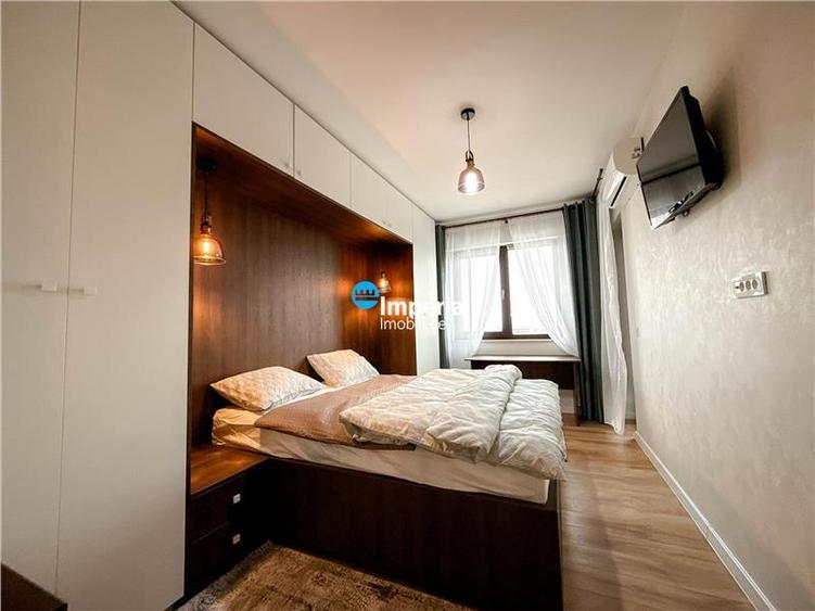 Apartament cu 2 camere decomandat în Podul de Fier