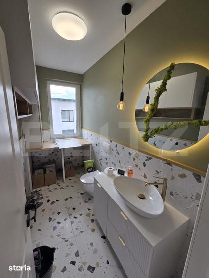 Apartament cu 3 camere decomandat în Sud