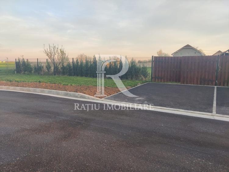 Teren Construcții intravilan de 900 mp, în Palota