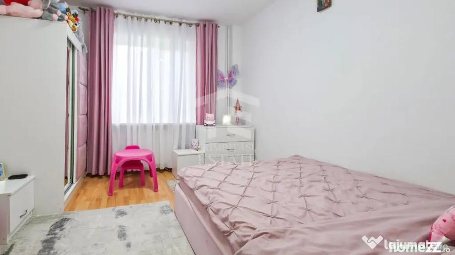 Apartament cu 3 camere decomandat în Ferentari
