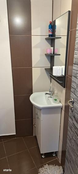 Apartament cu 4 camere în Contactoare