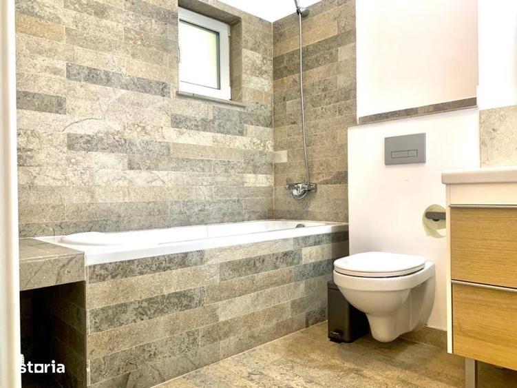 Apartament cu 3 camere semidecomandat în Ciupercenii Noi
