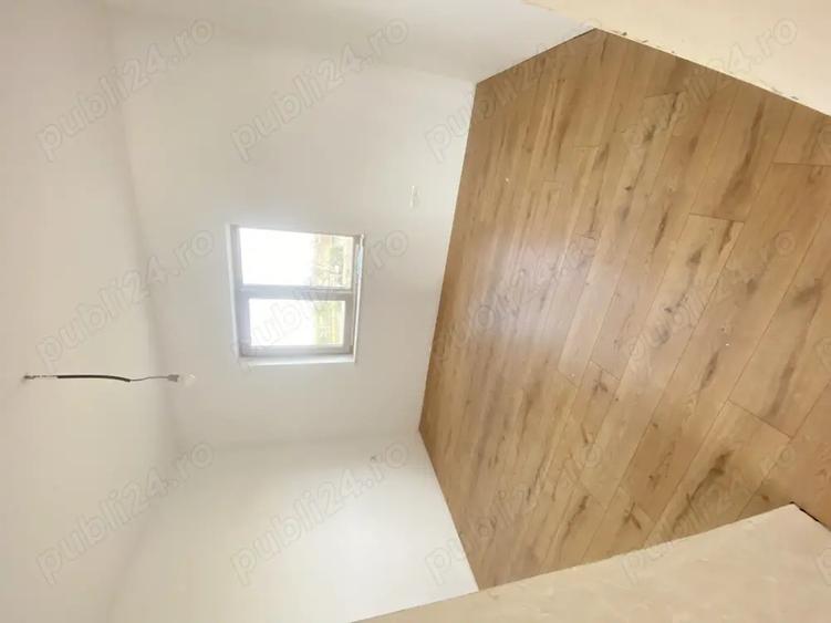 Apartament cu 3 camere decomandat în Remetea Mare
