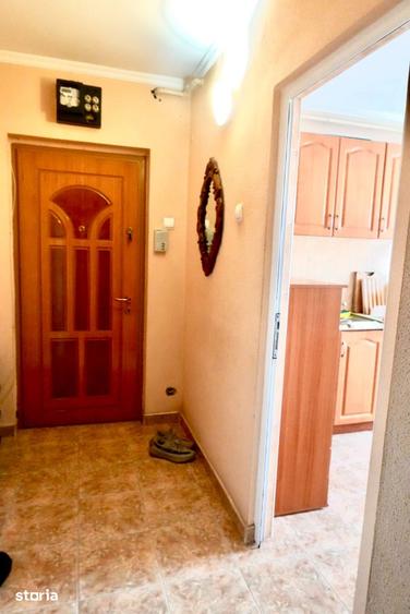 Apartament cu 2 camere semidecomandat, mobilat în Găvana