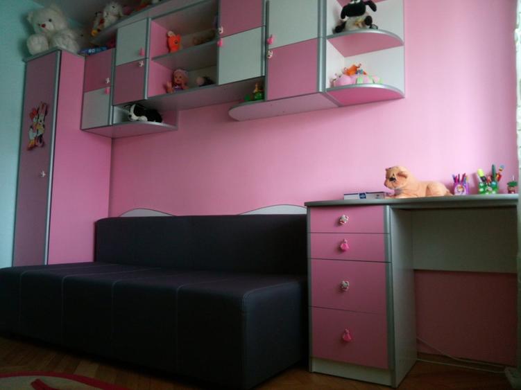 Închiriez apartament 3 camere - 13