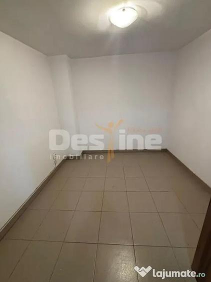 Casă cu 3 camere cu Teren 230 Mp în Grivița
