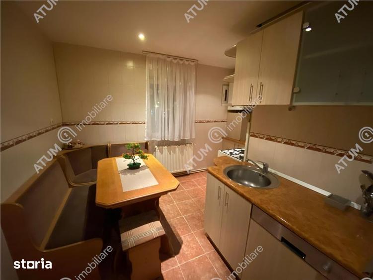 Apartament cu 2 camere decomandat, mobilat în Broscărie