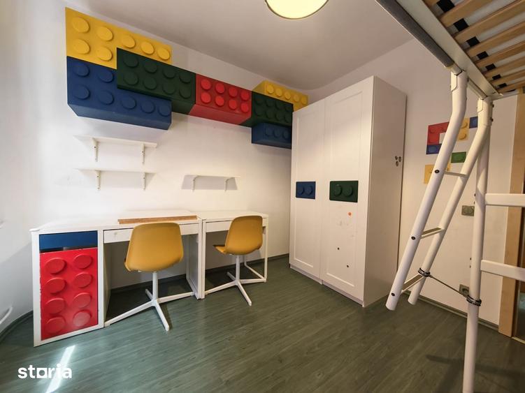 Apartament cu 3 camere semidecomandat în Drumul Taberei