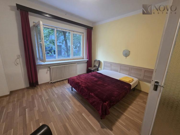 Apartament cu 4 camere decomandat, mobilat în P-ța Rosetti