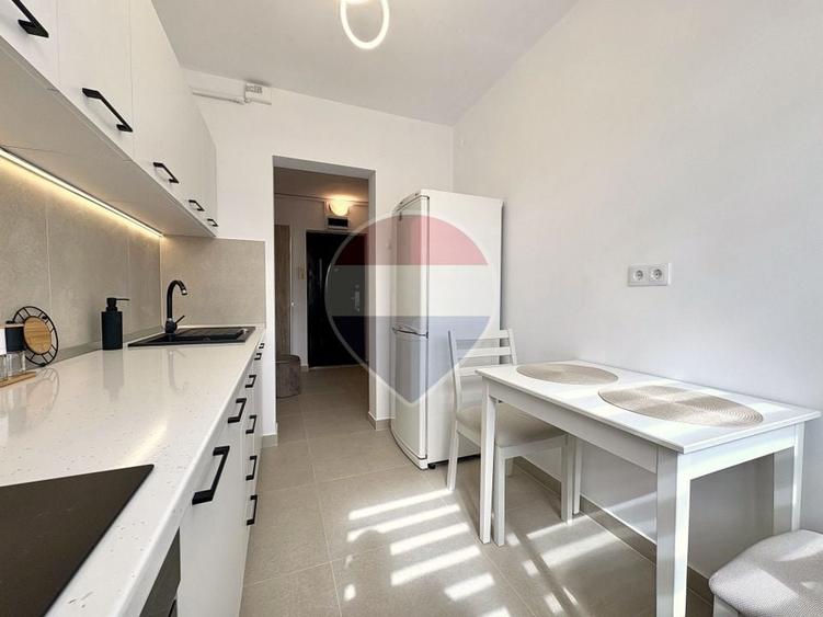 Apartament cu 2 camere semidecomandat, mobilat în Gării