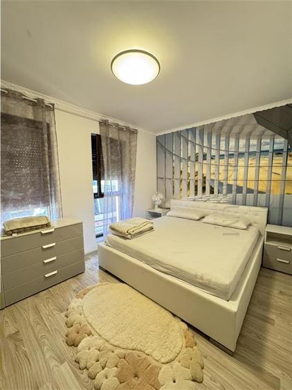 Apartament cu 2 camere semidecomandat în Giroc