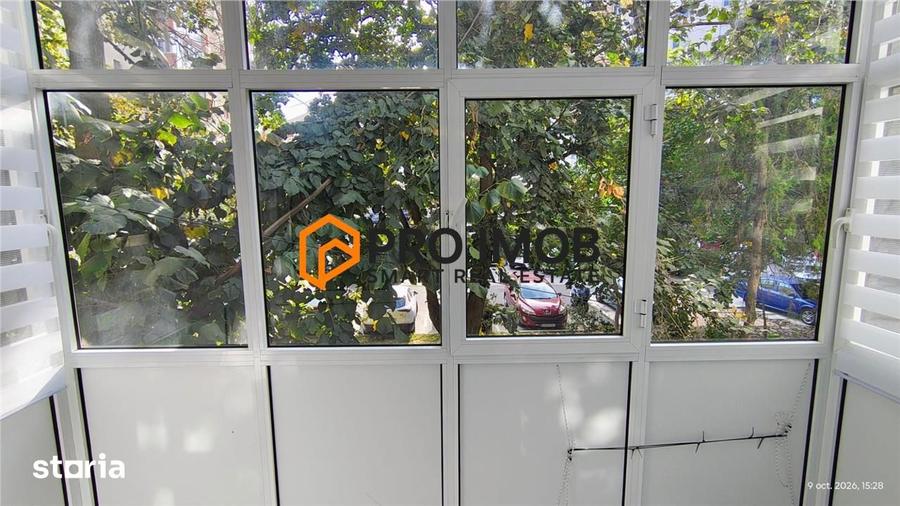 Apartament cu 2 camere semidecomandat, mobilat în Micro 3