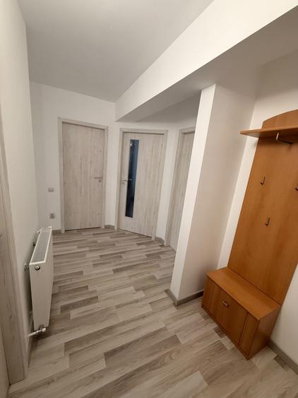 Apartament 3 camere la prima inchiriere zona Urusagului - 11