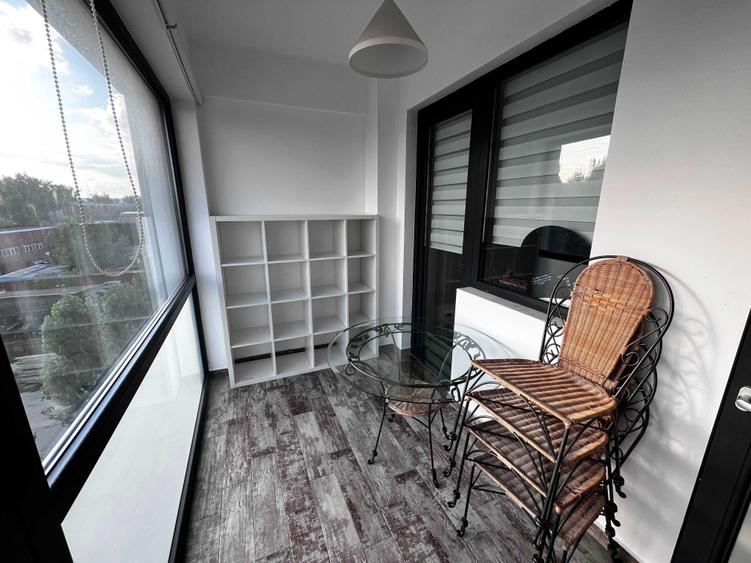 Apartament cu 2 camere decomandat în Berceni