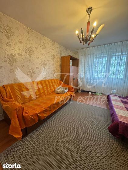 Apartament cu 3 camere decomandat în Rahova