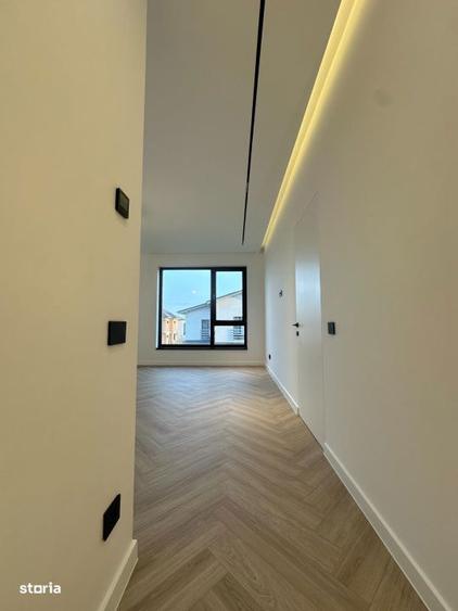 Casă cu 5 camere cu Teren 490 Mp în Tunari