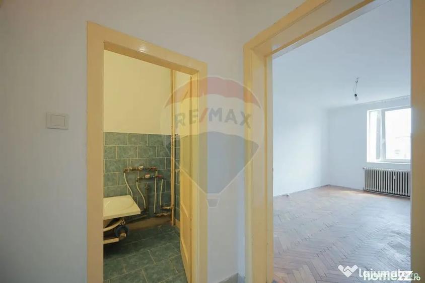Apartament cu 2 camere decomandat în Decebal