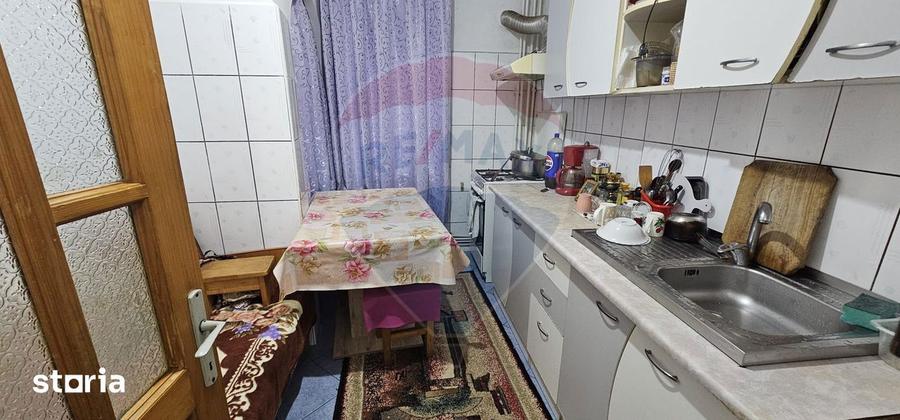 Apartament cu 2 camere, mobilat în Central