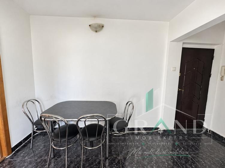 Apartament cu 3 camere semidecomandat, mobilat în Gheorgheni
