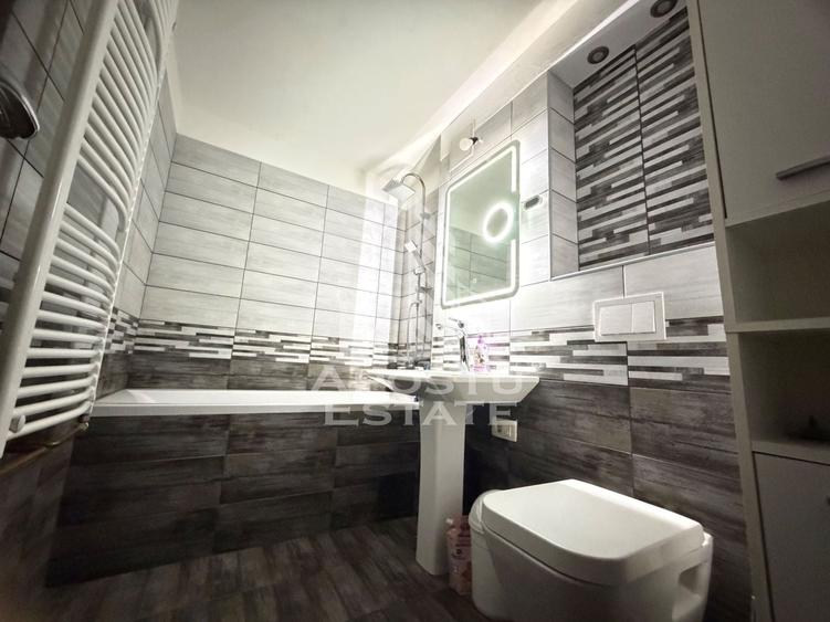 Apartament cu 3 camere decomandat, mobilat în Lunei